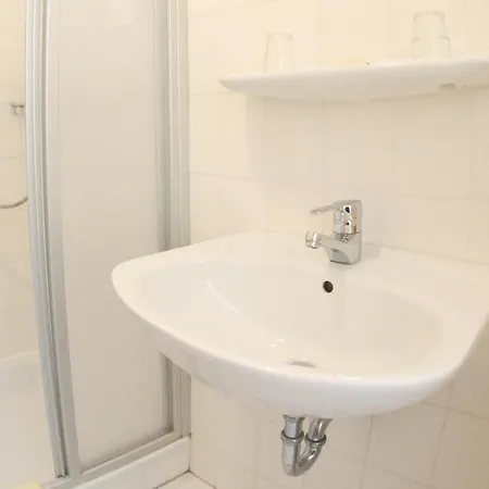 Guest house Gasthof Zum Diemeltal 3*