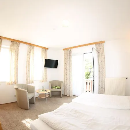 Gasthof Zum Diemeltal Guest house 3*