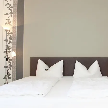 Zum Diemeltal بيت ضيافة 3*