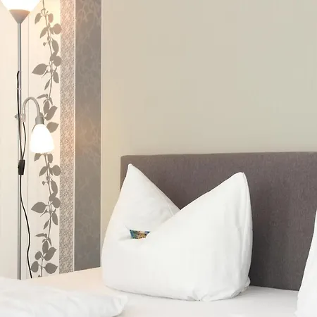 Zum Diemeltal Penzion