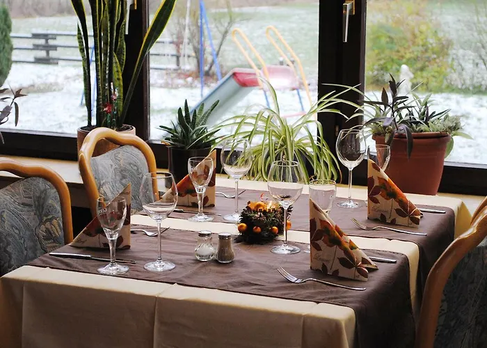 Zum Diemeltal Gæstehus 3*